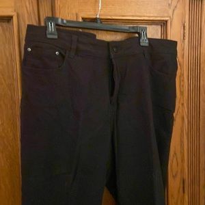 NYDJ Black stretch denim capri length jeans - jeweled accents